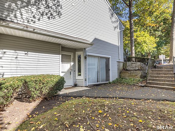5th image of 20 East Pembroke Road #30