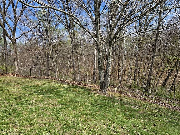 4th image of 278 N Two Churches Rd