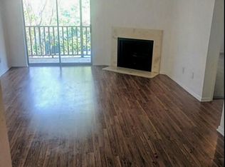 10615 Briar Forest Dr APT 407, Houston, TX 77042