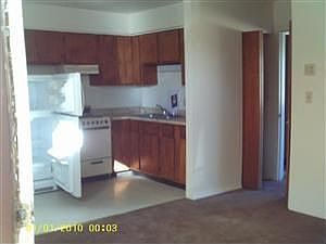 1st image of 609 Mesilla St SE APT 3