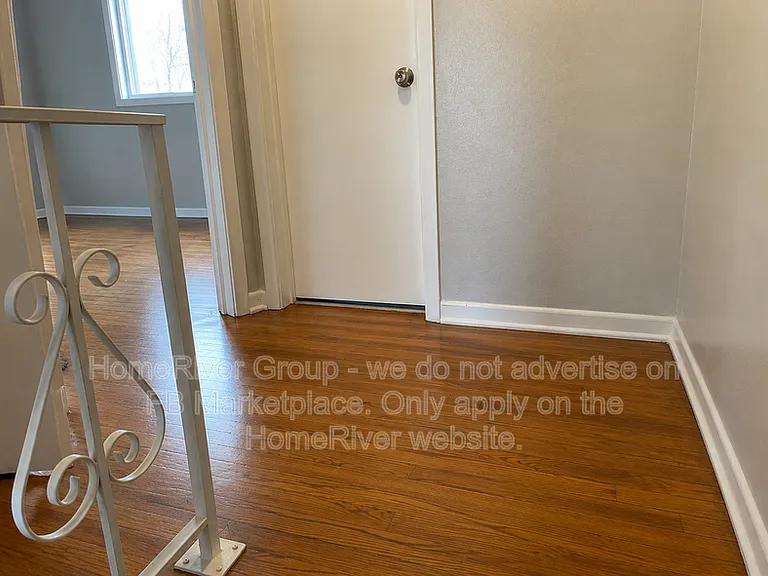 1415 N Main St — Photo 6