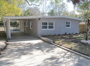 823 Lincoln Ave, Tarpon Springs, FL 34689