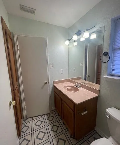 6149 Angus Dr — Photo 18