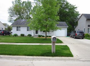 30034 Marla Dr, New Haven, MI 48048