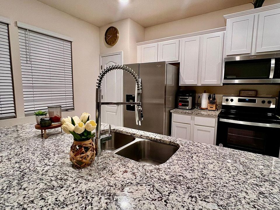 1st image of 608 YELLOW OAKS Lane