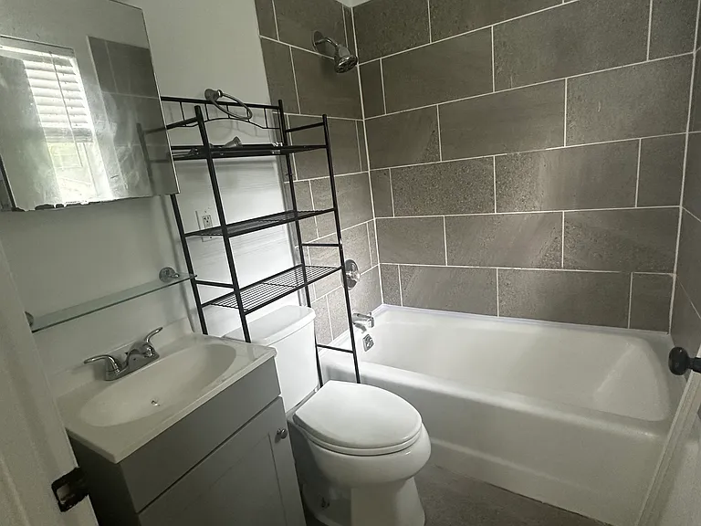 2608 S Allen Dr — Photo 9