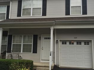664 Grove Cir, Columbus, OH 43230