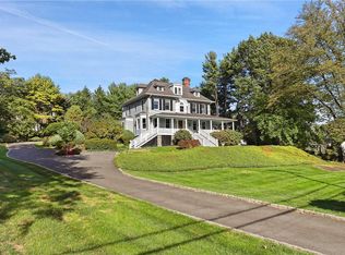 121 Apawamis Ave, Rye, NY 10580