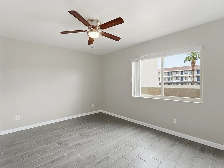 4330 N 5th Ave #105 — Photo 14