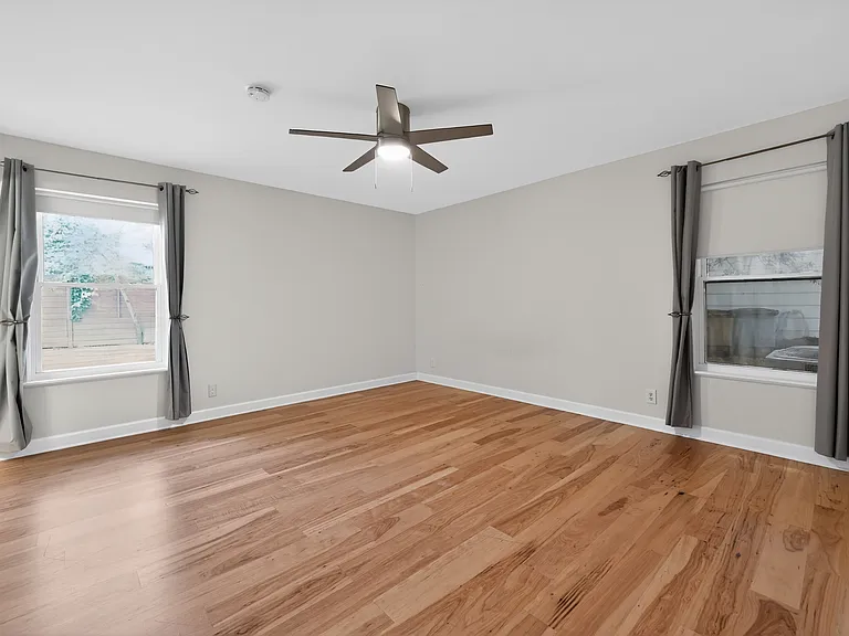 6700 La Salle Dr — Photo 23