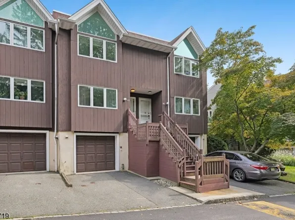 161 Marion Dr, West Orange Twp., NJ 07052