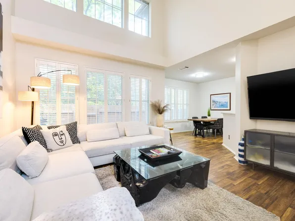 4501 Whispering Valley Dr APT 3, Austin, TX 78727