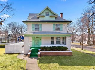 801 S 5th St, Pekin, IL