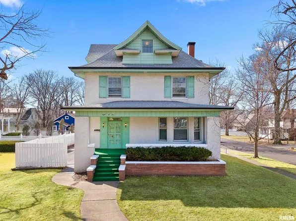 801 S 5th St, Pekin, IL 61554