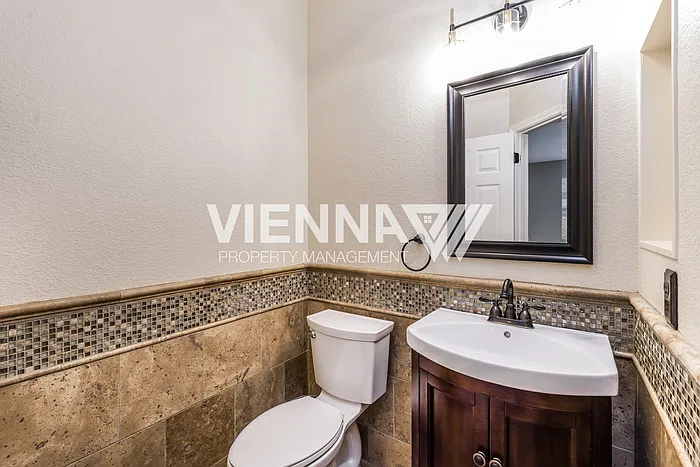 5308 Heritage Ct — Photo 19