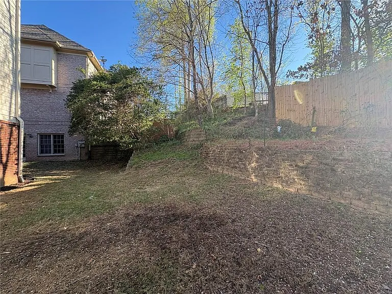 5930 Abbotts Run Trl — Photo 32