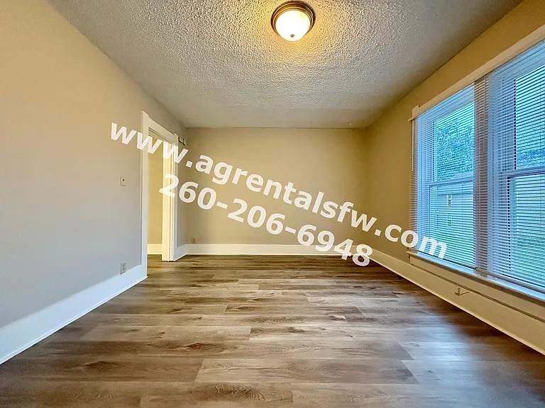 912 Savilla Ave — Photo 6