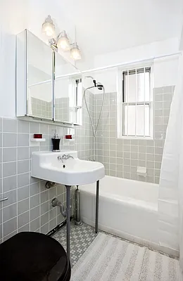 Sold by Luxor Homes & Investment Realty | media 17