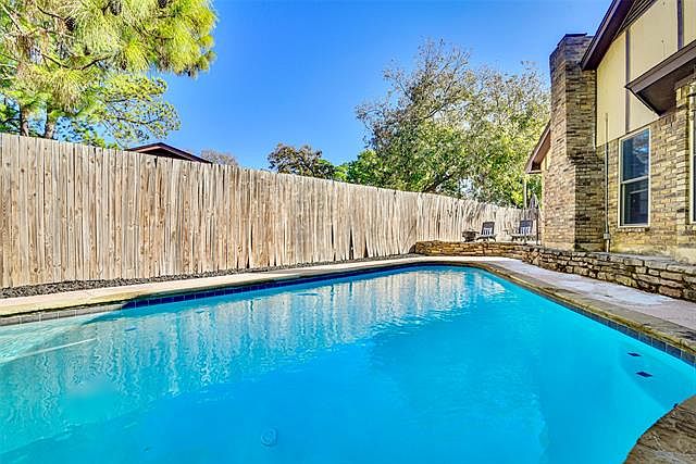 1st image of 3427 Dovecreek Dr