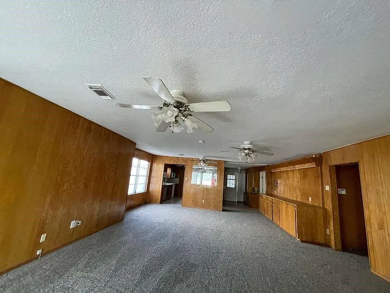605 S Main St #25 — Photo 7