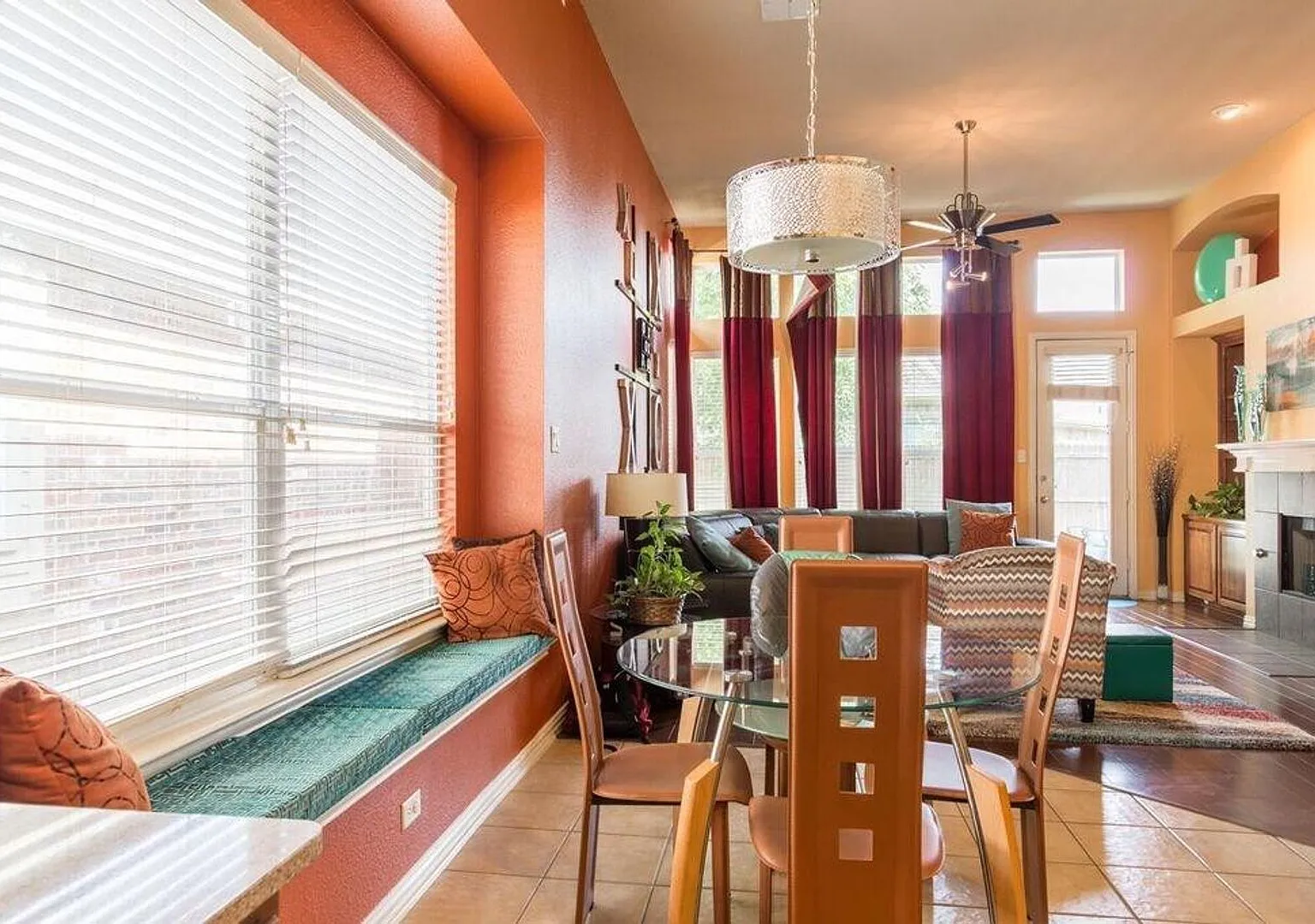 Beautiful 4 bedrm 2 bath one story home in Frisco ISD with Exemplary schools — Photo 2
