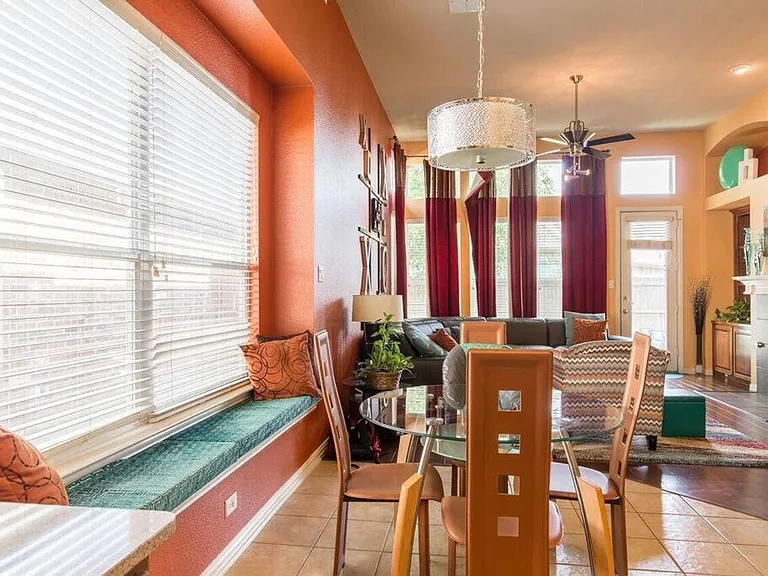 3132 Fox Hollow Dr — Photo 6