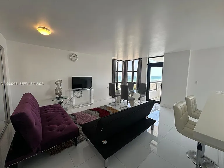 2555 Collins Ave #1114 — Photo 4