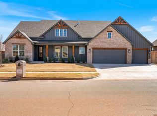 3353 Sagebrush Pl, Yukon, OK 73099