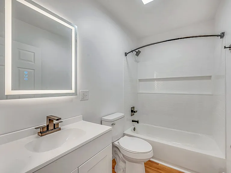 28 Rock St — Photo 12