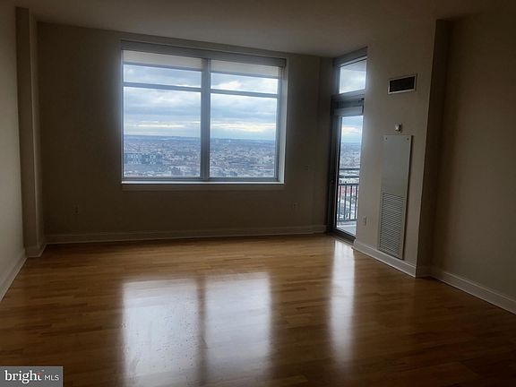 2nd image of 400-26 S Broad St #2104