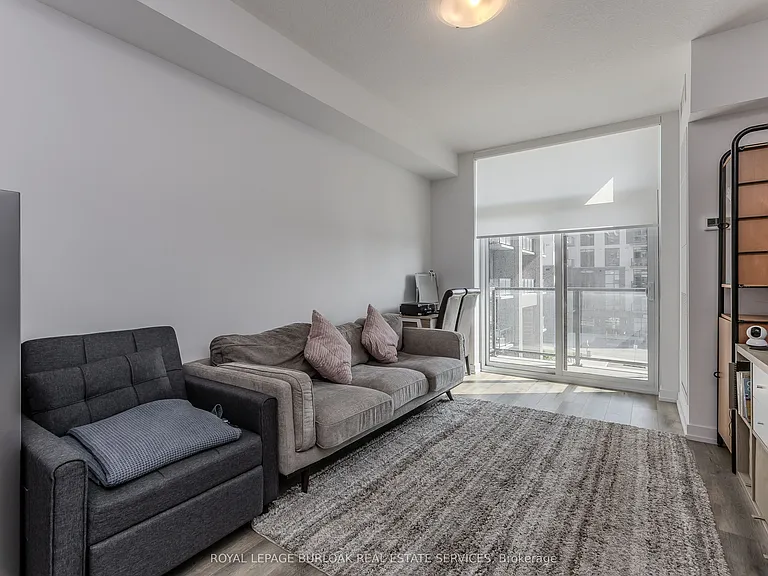 470 Dundas St E #317 — Photo 17