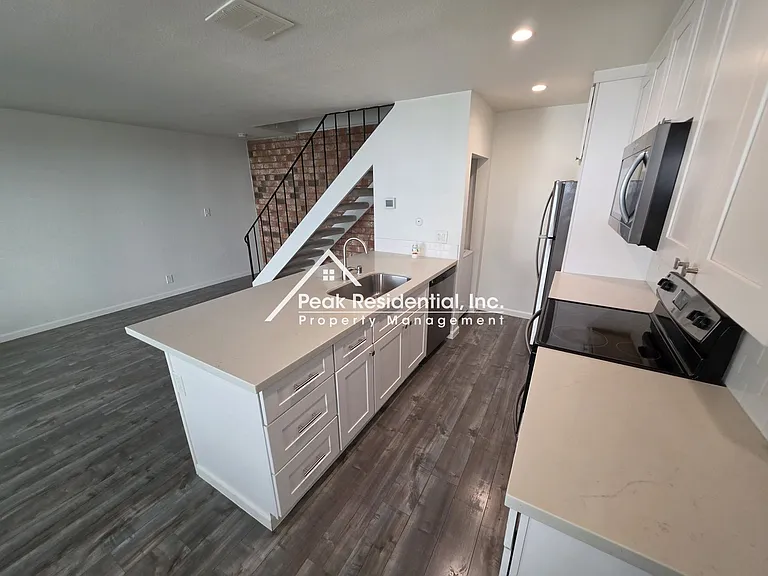 4431 Palm Ave #3 — Photo 6