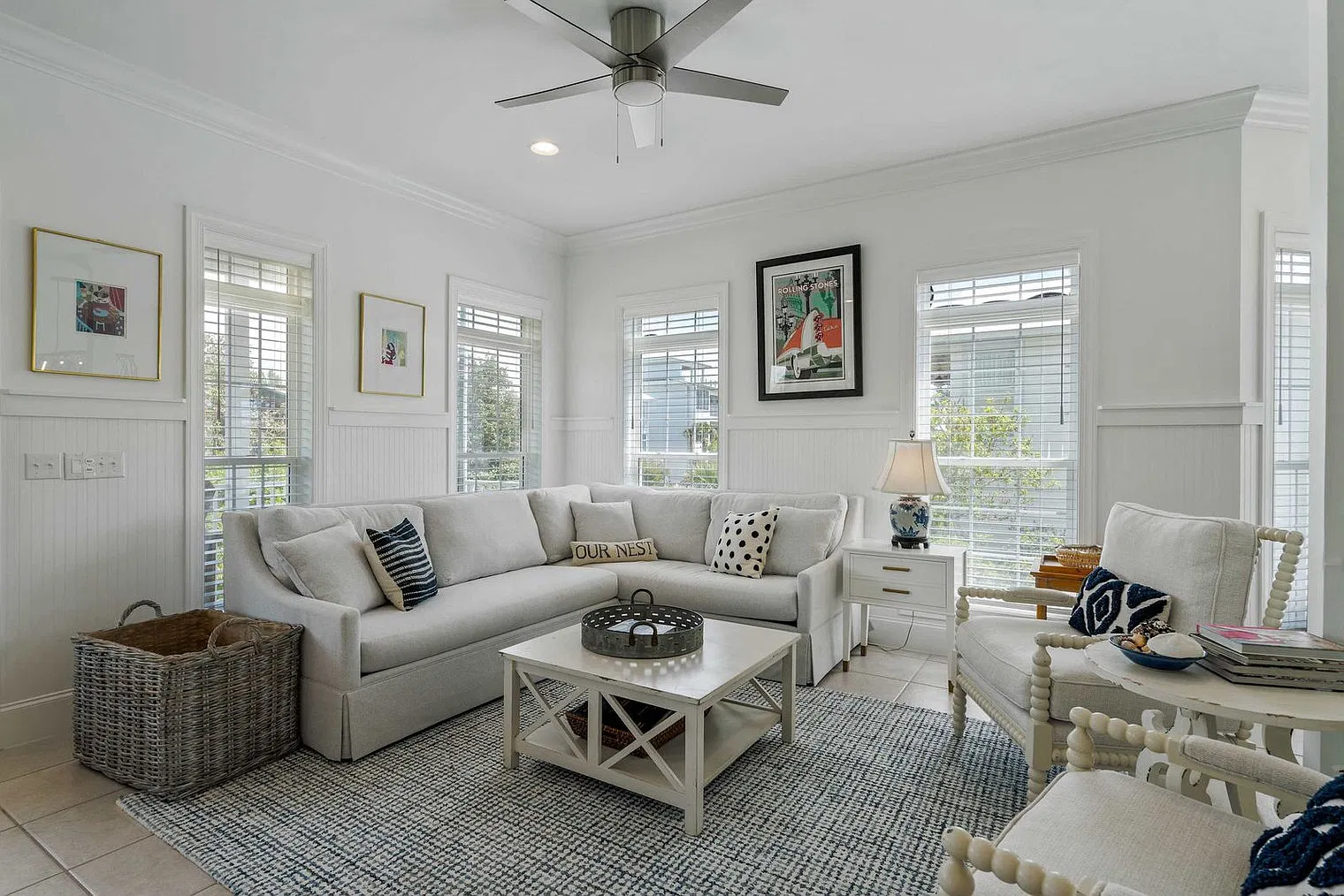 4 bed, 4.0 bath, 3153 sqft, $15,874 — Photo 1