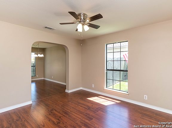3rd image of 15007 Kamary Ln
