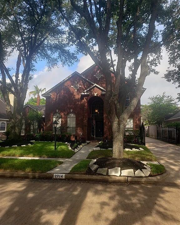 1st image of 2714-2710 Gregway Ln