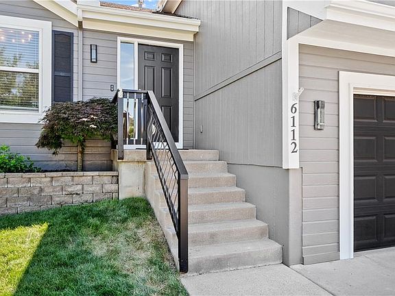 4th image of 6112 N Bedford Ct