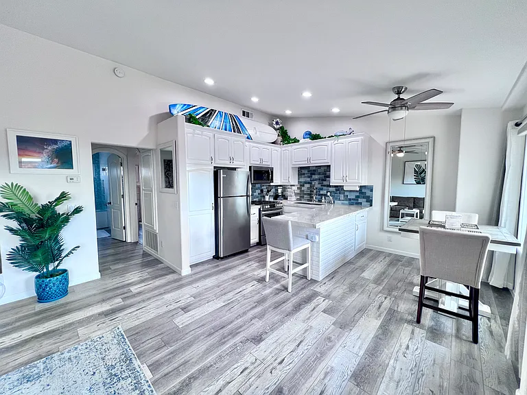 1640 S Pacific St S #10 — Photo 12