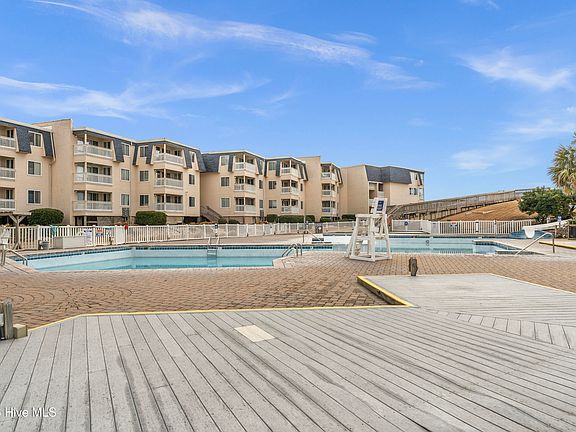 3rd image of 1904 E Ft Macon Road #344