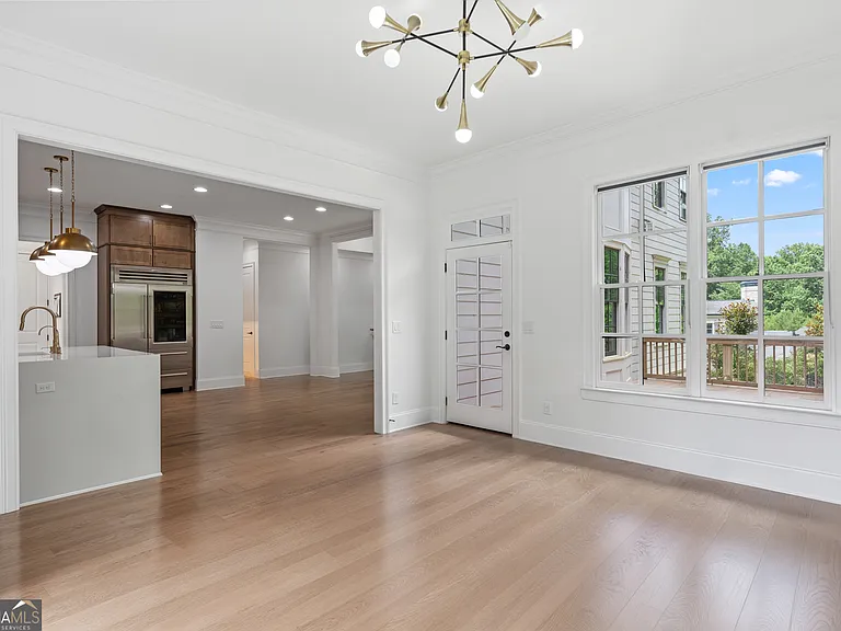 2045 Kent Ct — Photo 30
