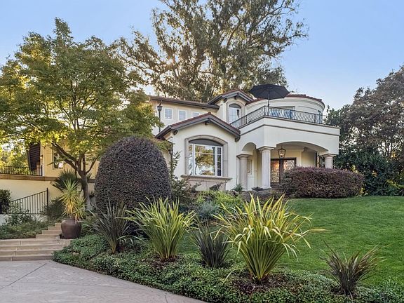 3rd image of 38 Alpine Ave