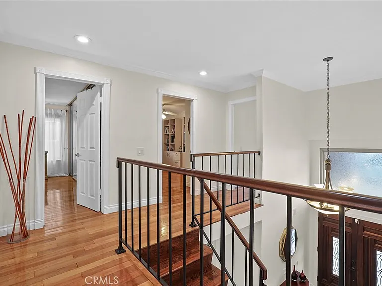 25235 Cinnamon Rd — Photo 32
