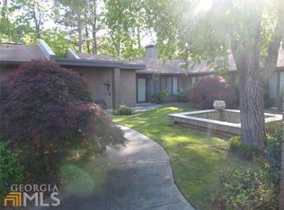 2071 W Hightower Trl, Conyers, GA 30012