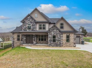 3044 Bridgewater Blvd, Morristown, TN 37814