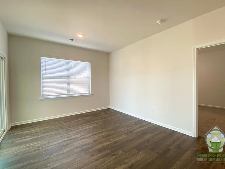 135 Bayridge Rd — Photo 9
