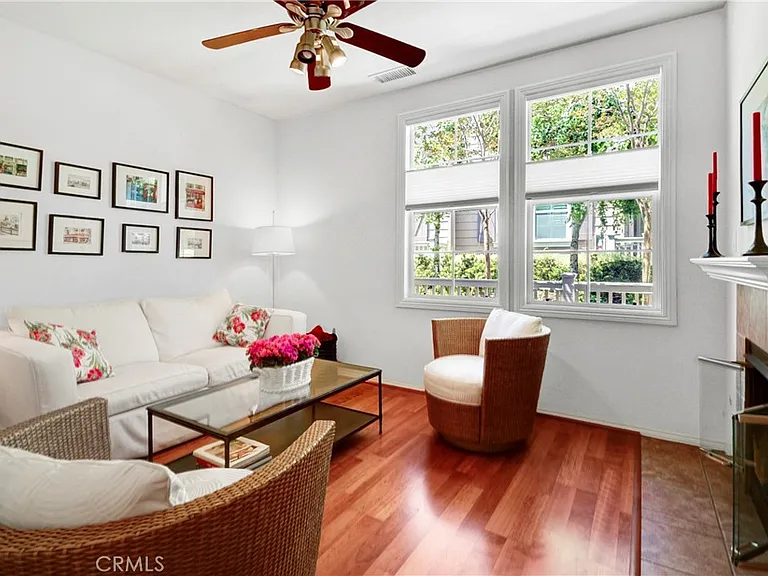 183 Sklar St — Photo 4