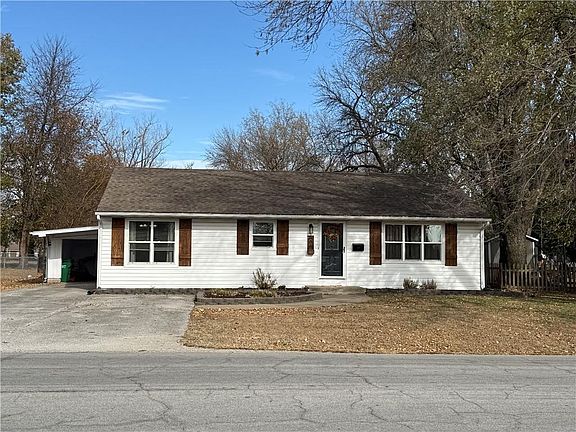 2nd image of 606 W Nursery St
