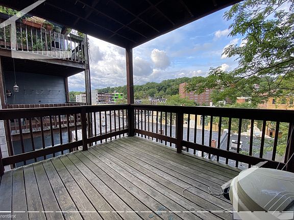 Screen Shot 2023-05-18 at 1.35.04 PM