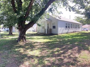 1302 E Clark St #1304, Wichita, KS 67211