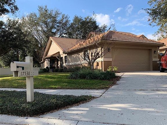 4th image of 17538 Fairmeadow Dr