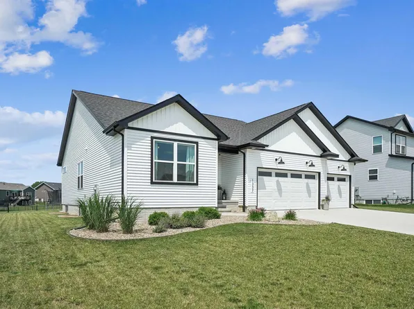 1337 Partridge Ln, Waterloo, IA 50701
